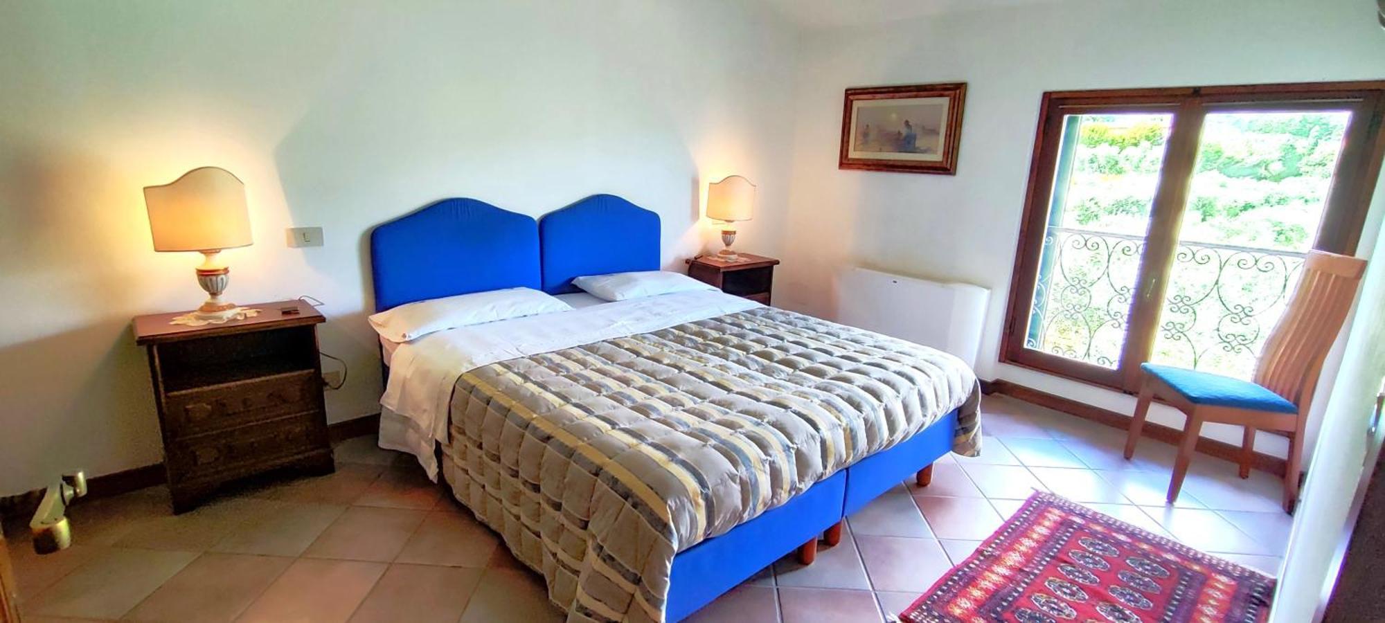 Le Quattro Stagioni Guest House Маса Екстериор снимка